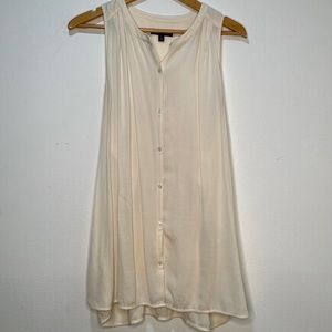 Banana Republic cream button down short sleeve blouse XL